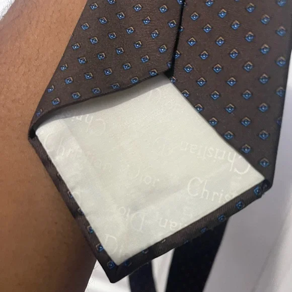 Christian Dior Tie Brown with bluish spot designs Sz Os - Picture 3 of 16